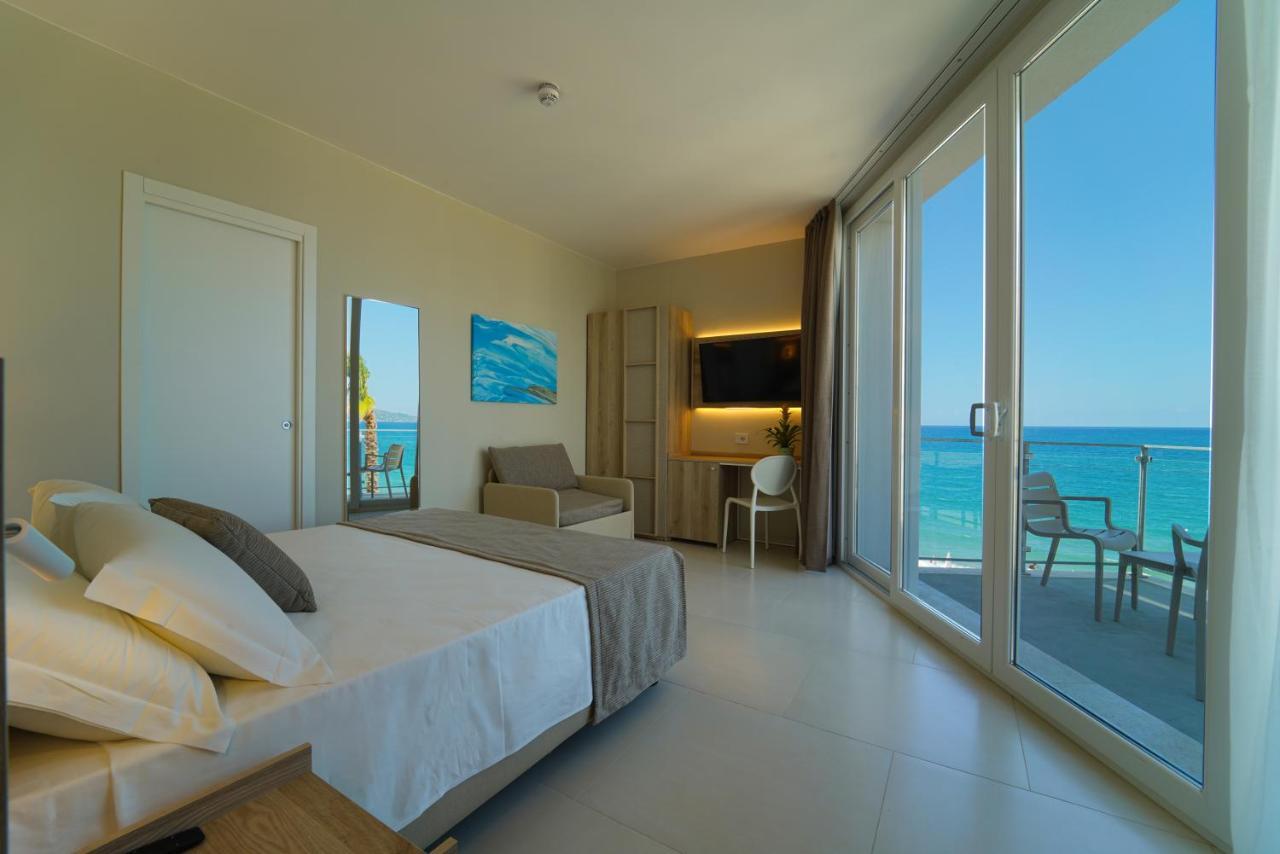 Eleamare Resort Castellammare di Velia エクステリア 写真