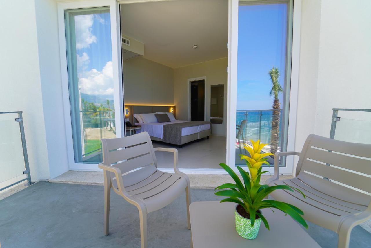 Eleamare Resort Castellammare di Velia エクステリア 写真
