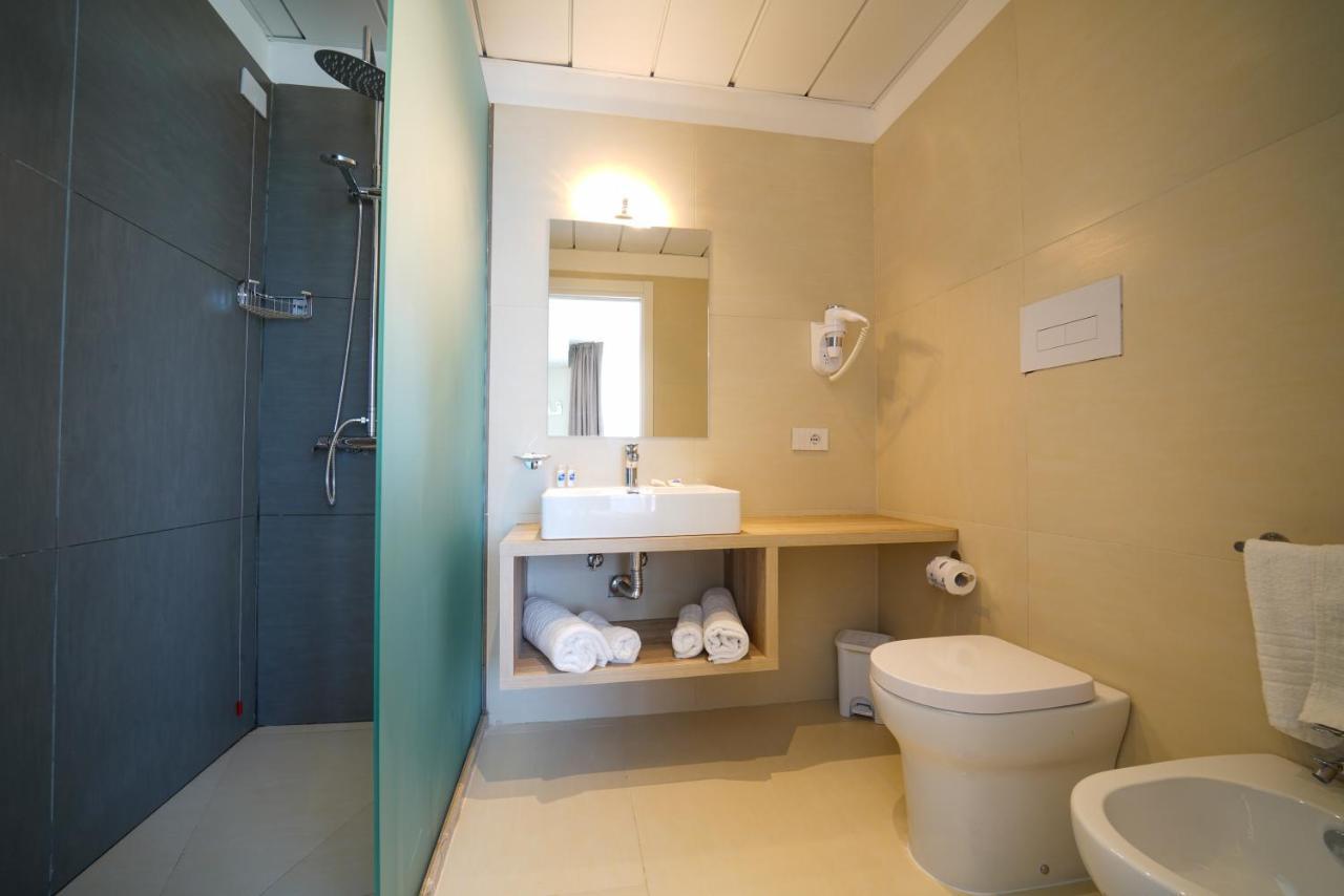Eleamare Resort Castellammare di Velia エクステリア 写真