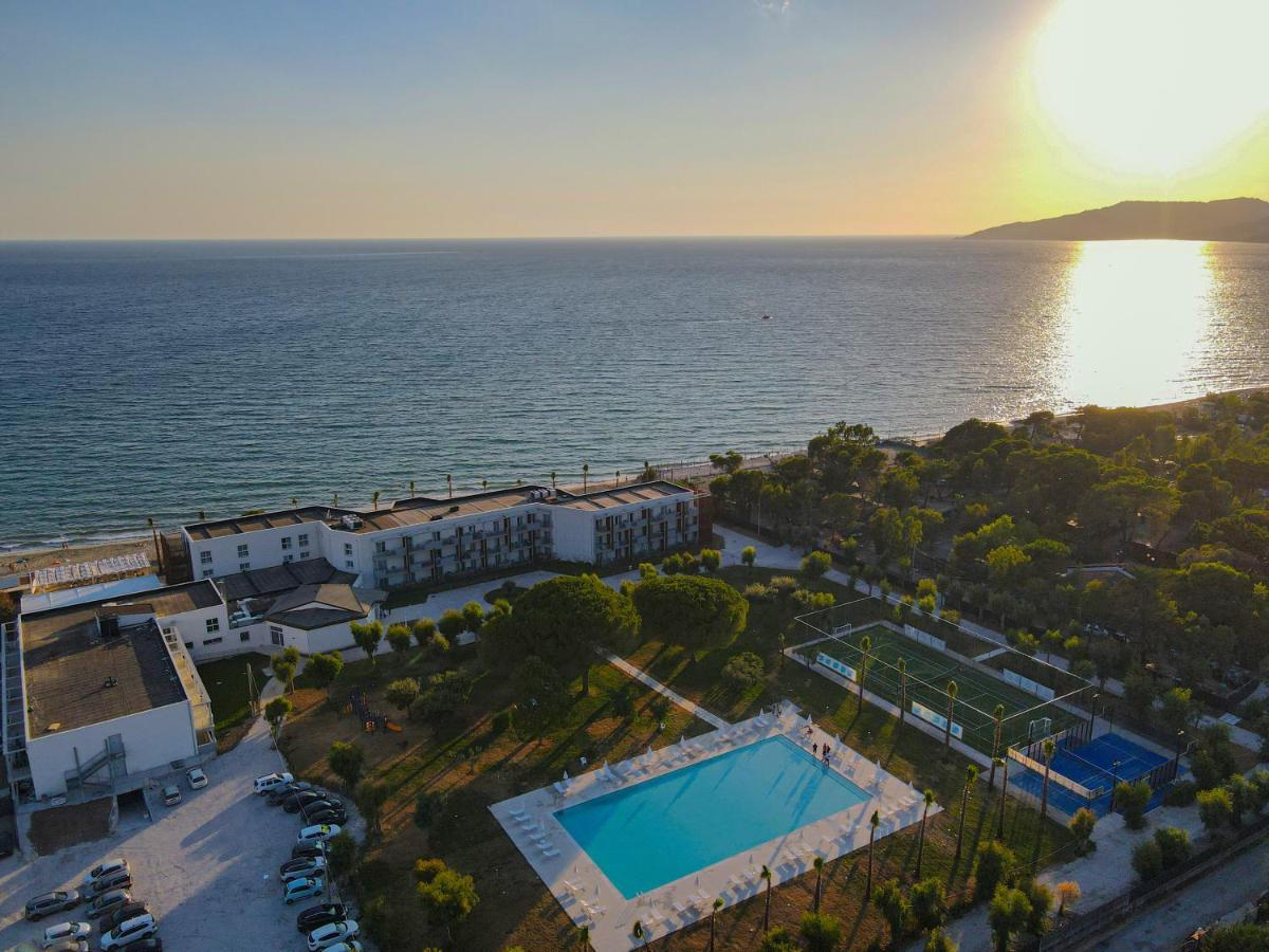 Eleamare Resort Castellammare di Velia エクステリア 写真
